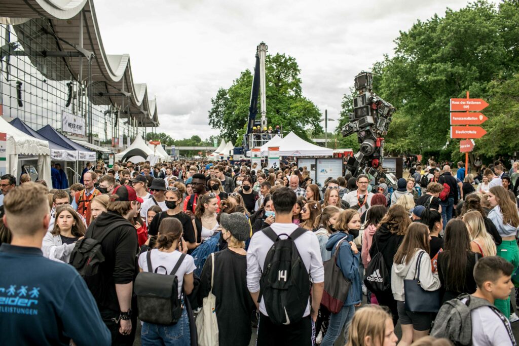 Die IdeenExpo steht für eine deutschlandweite, gelungene 
Kooperation von Wirtschaft, Wissenschaft und Politik zur 
Förderung des Fachkräftenachwuchses. Foto: IdeenExpo GmbH